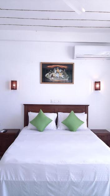 Akurala Beach Boutique Resort Экстерьер фото